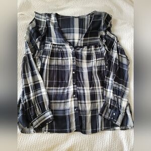 NWOT soft plaid shirt